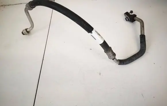 Toyota Avensis T250 Air conditioning (A/C) pipe/hose 
