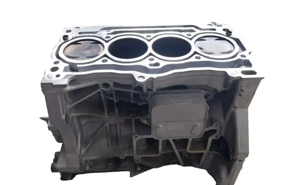 Volkswagen PASSAT B8 Engine block 04E103023BS 04E103011ES 04E103153B