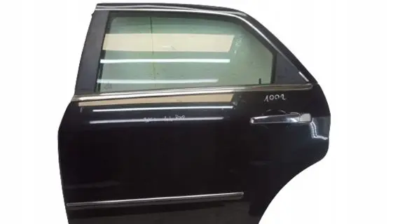 Chrysler 300 - 300C Rear door