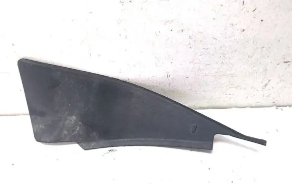 KIA Sorento Wiper trim 