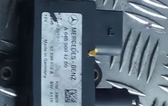 Glow plug pre-heat relay