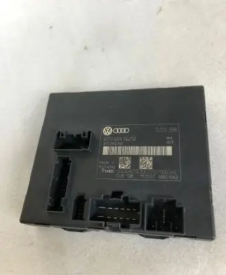 Audi A5 8T 8F Seat control module 8t0959760b