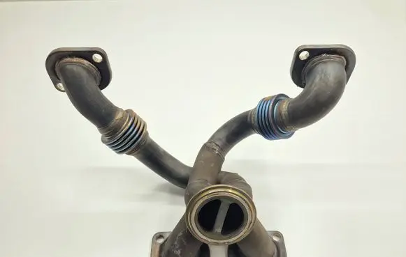 BMW M5 F90 Exhaust manifold 7849461 11627849461