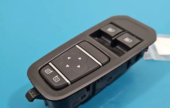 Renault Trafic III (X82) Electric window control switch 809617863R IMPRK1550785