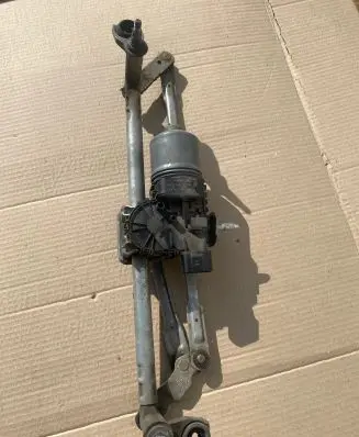 Volkswagen Polo V 6R Front wiper linkage and motor 6R1955023C 0703132 7021393