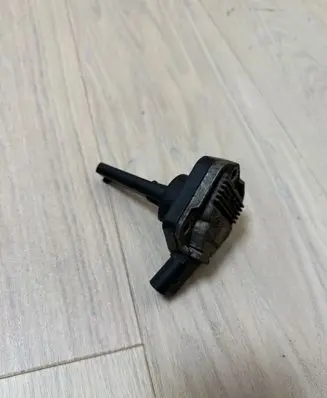 Audi A4 S4 B7 8E 8H Oil level sensor 6PR00807905