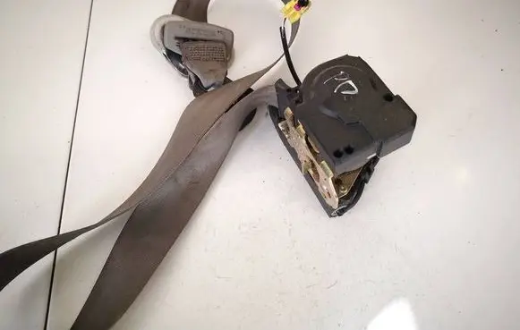 Volkswagen Bora Front seatbelt 1j4857706aa