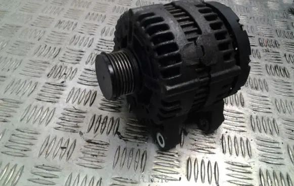 Ford Mondeo MK IV Generator/alternator 7G9N10300EA 0121615028