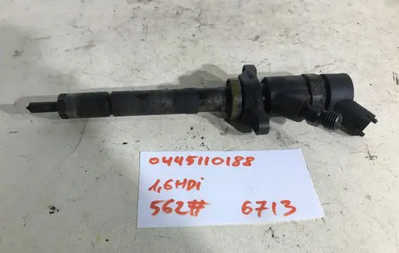 Citroen C5 Fuel injector 0445110188