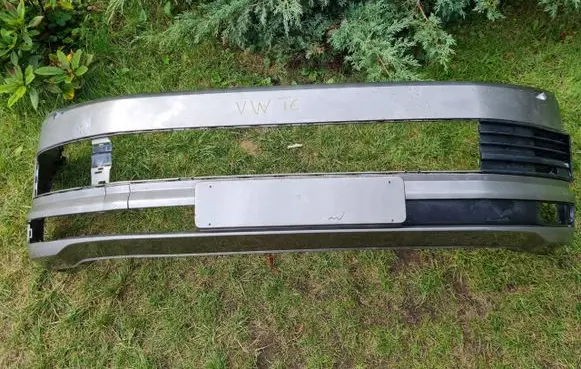 Volkswagen Transporter - Caravelle T6 Front bumper 7E5807221D