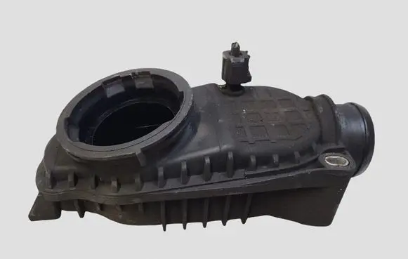 Land Rover Range Rover Sport L320 Air intake duct part 4H2Q6K770BB