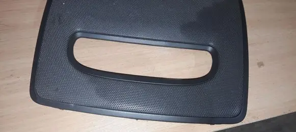 Volvo XC90 Radio/GPS head unit trim 03409831