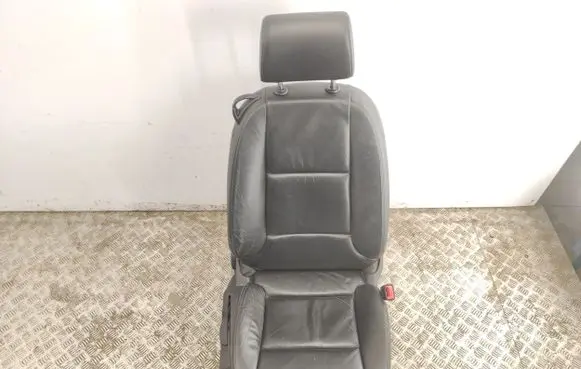 Audi A3 S3 A3 Sportback 8P Front passenger seat 