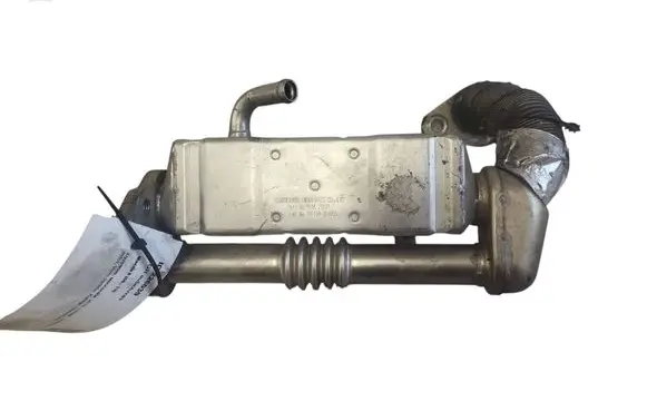 Mazda 6 EGR valve cooler R2AA20304