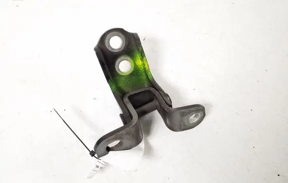 Toyota RAV 4 (XA20) Front door upper hinge 68720-30080
