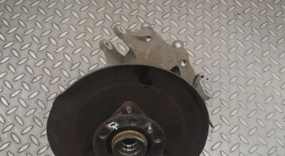 Volvo XC40 Rear wheel hub