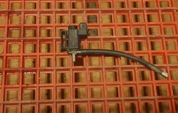 Volvo XC60 Turbo solenoid valve 31339879