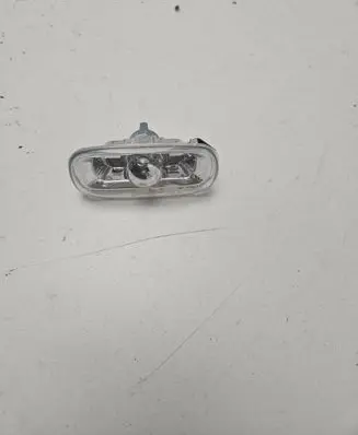 Audi A6 S6 C6 4F Front bumper turn signal 