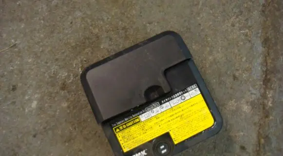 Toyota Yaris Tire air pump compressor 