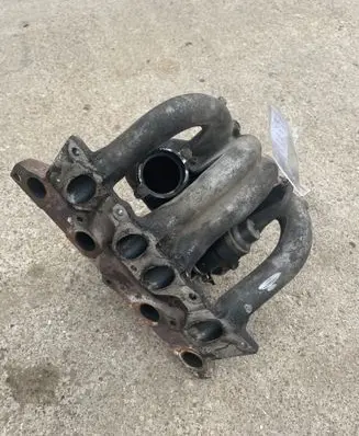Peugeot 106 Intake manifold