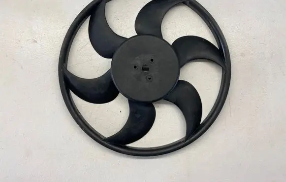 BMW X3 E83 Fan impeller 3136613245