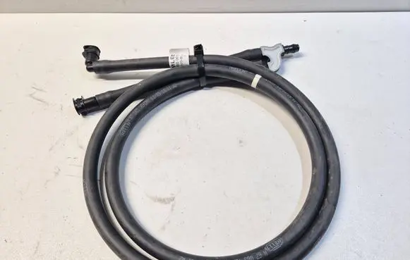 Mercedes-Benz E W212 Headlight washer hose/pipe A2128600092
