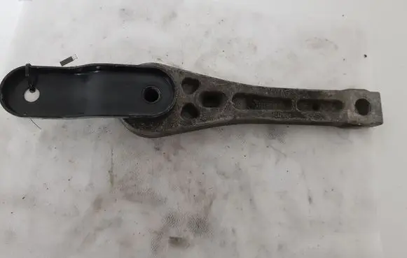 Volkswagen Caddy Gearbox mounting bracket 1K0199855
