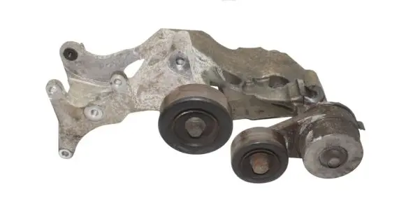 KIA Sorento Generator/alternator bracket 