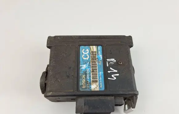 Opel Omega B2 Engine control unit/module 0227400030
