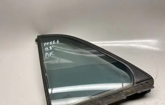 Mazda 626 Rear vent window glass 43R00011 NSGM308 DOT23