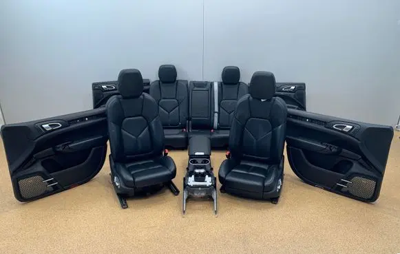 Seat set