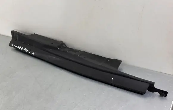 Fender end trim