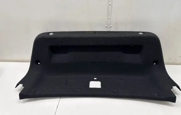 BMW 3 G20 G21 Tailgate trim 7430622