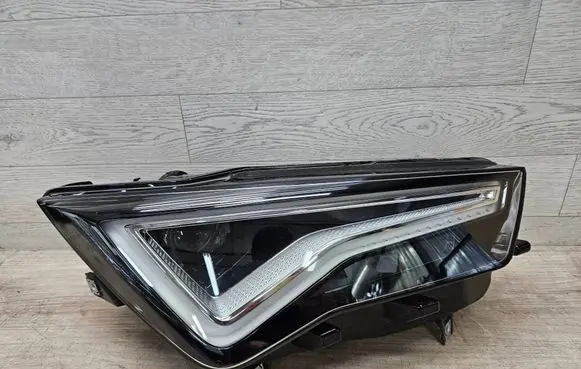 Seat Ateca Headlight/headlamp 576941774