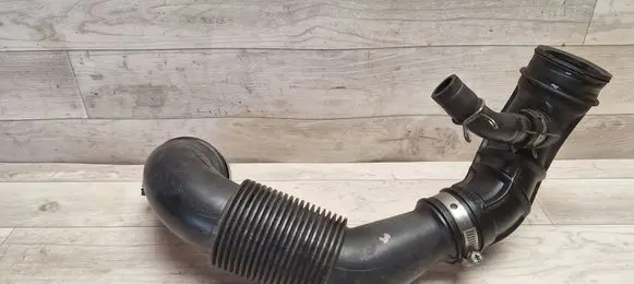 Toyota Yaris Air intake hose/pipe 178800N030