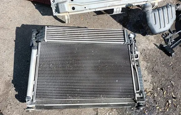 Chevrolet Captiva Coolant radiator