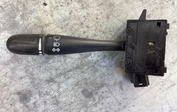 Chrysler Voyager Indicator stalk 04685711AA 23199