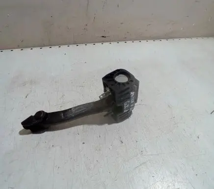 Opel Astra H Rear door check strap stopper 13107851
