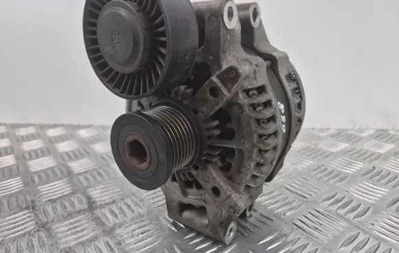 BMW 3 E90 E91 Generator/alternator 7550468