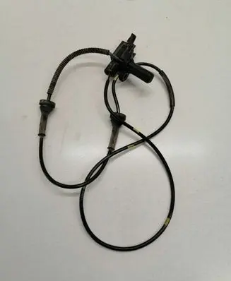 Volvo XC90 ABS brake wheel speed sensor 30682478