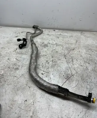 BMW X3 E83 Air conditioning (A/C) pipe/hose 220322032218