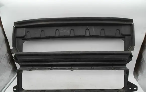 Volvo XC40 Intercooler air guide/duct channel 31655242 M0N7A