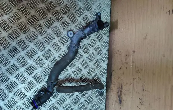 Mercedes-Benz A W177 Engine coolant pipe/hose A2822032600
