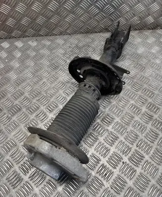 Mercedes-Benz A W176 Front shock absorber/damper A1763203713