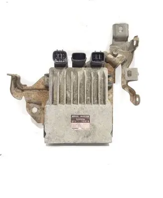 Toyota Avensis T250 Fuel injection control unit/module 8987120070 1310001371