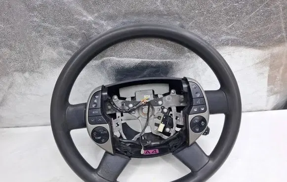 Toyota Prius (XW20) Steering wheel buttons/switches 4510047091C0 F70CV164 2562C