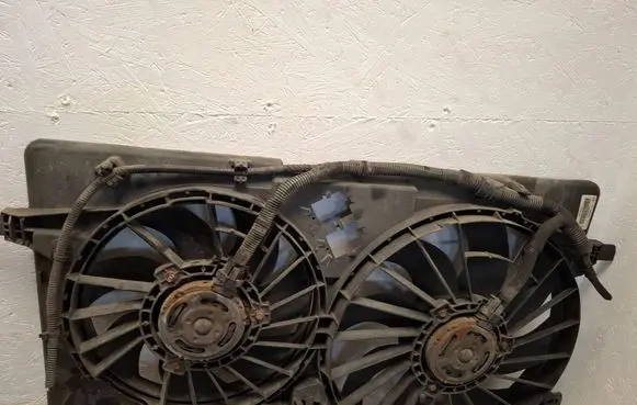 Opel Movano B Electric radiator cooling fan 214815872R 5020592