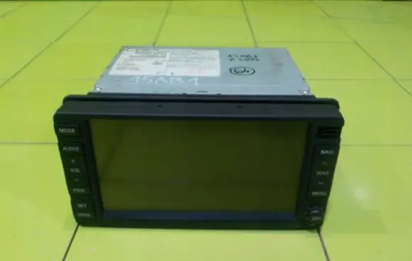 Peugeot 4007 Radio/CD/DVD/GPS head unit 8750A138