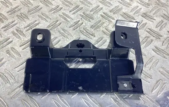 Lexus RC Other center console (tunnel) element 5898624010