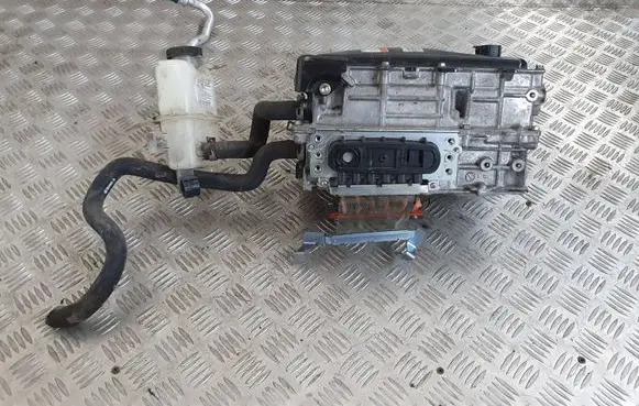 Toyota Prius (XW50) Voltage converter inverter G9200-47261 232100-1721